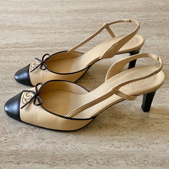 Vintage Chanel CC Bow Slingback Heels - Picture 2 of 10